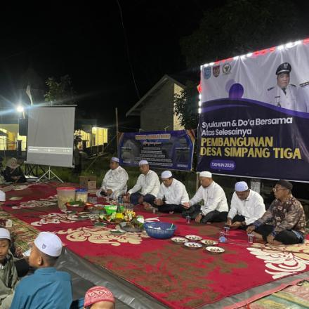 Resmikan Jalan Sungai Baru, Pemdes Simpang Tiga Gelar Syukuran & Do'a Bersama